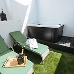 Urban Pulses Alameda Con Jacuzzi Exterior